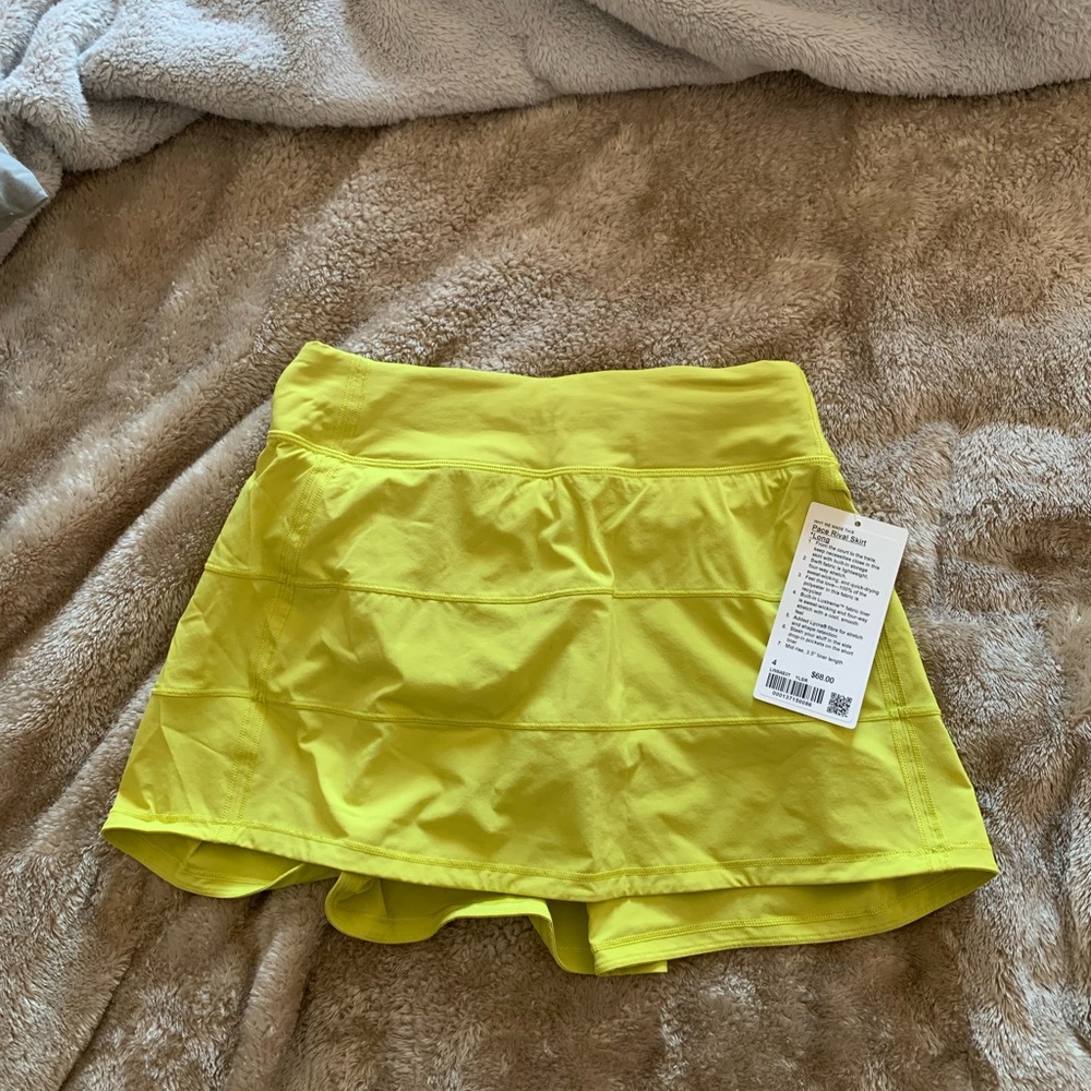 RARE lululemon skirt